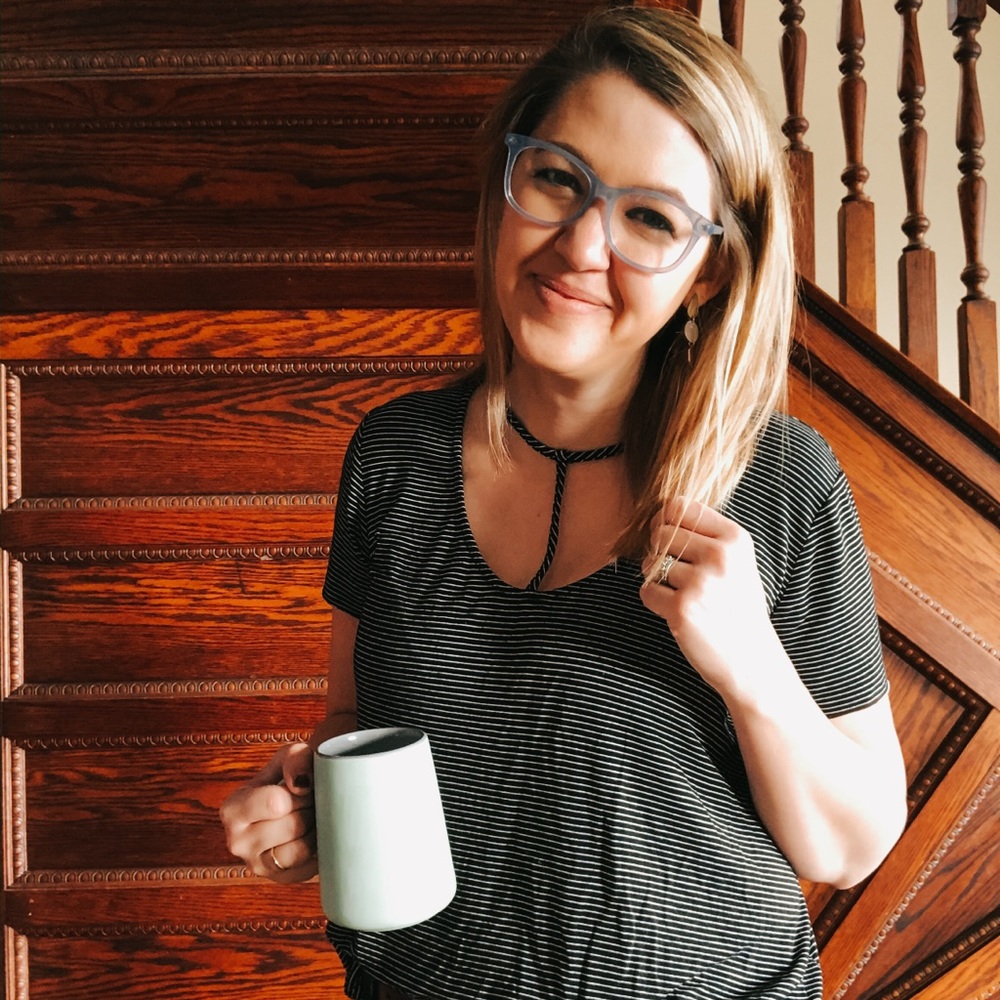 Meet your Seller, Amber